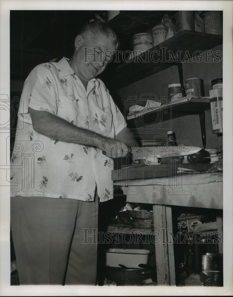 Press Photo Art Shires - sba06049