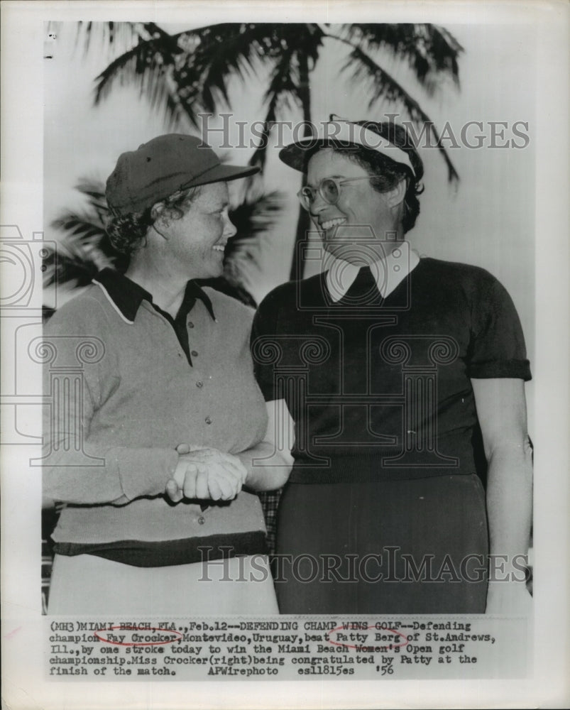 1956 Press Photo Patty Berg Congratulates Defending Champion Fay Crocker for Win