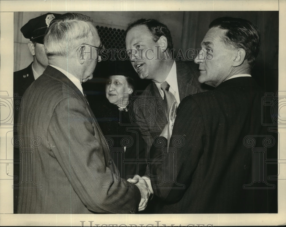 1941 Press Photo Col. Lindbergh Speaks to the Senate Foreign Relations Committee- Historic Images