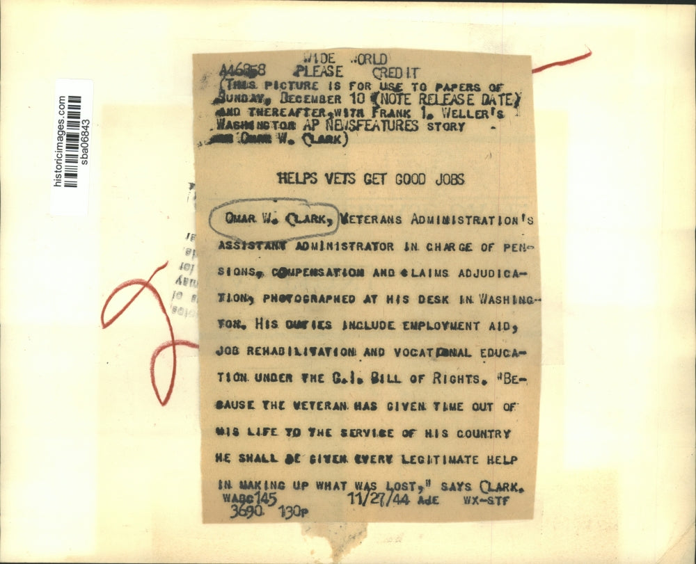 1944 Press Photo Omar W Clark in Charge of Many Duties Under GI Bill of Rights