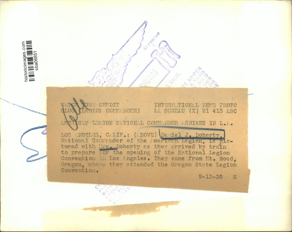 1938 Press Photo Mr & Mrs Daniel Doherty arrive in Los Angeles for Convention