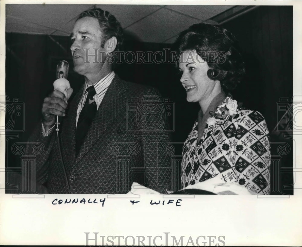 Press Photo Wayne Connally and his wife - sba07265
