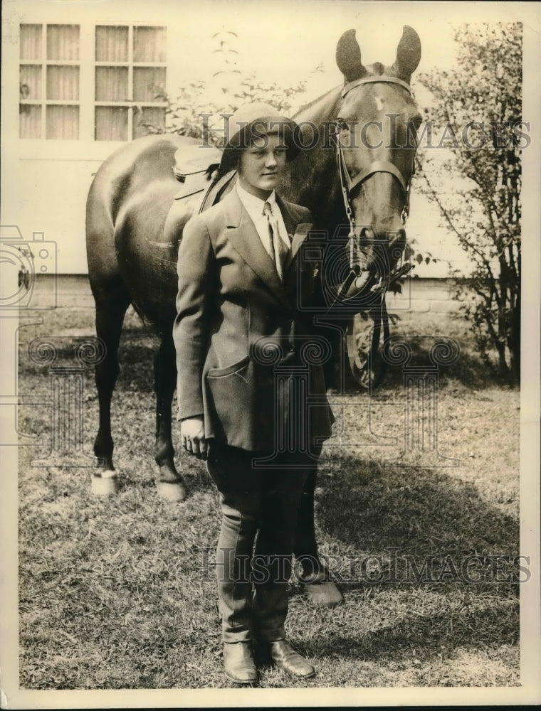 1935 Press Photo Mary Hewitt Joplin Smuggles $1600 Bracelet Into This Country