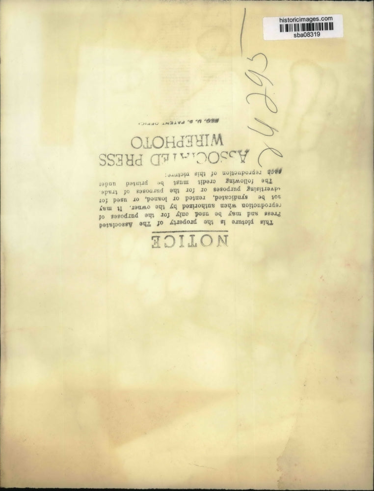 1946 Press Photo Betty Furness, actress remarries husband Bud Ernst - sba08319