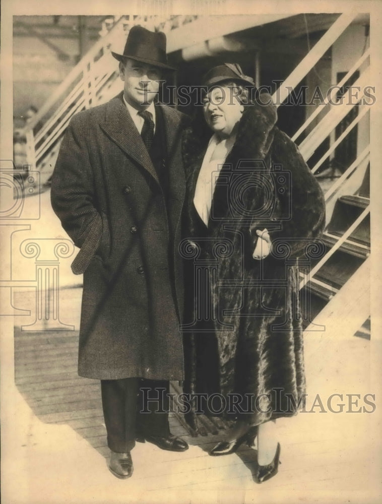1932 Press Photo Mrs. Walter Leaster, widow and her fiance Robertson Braine