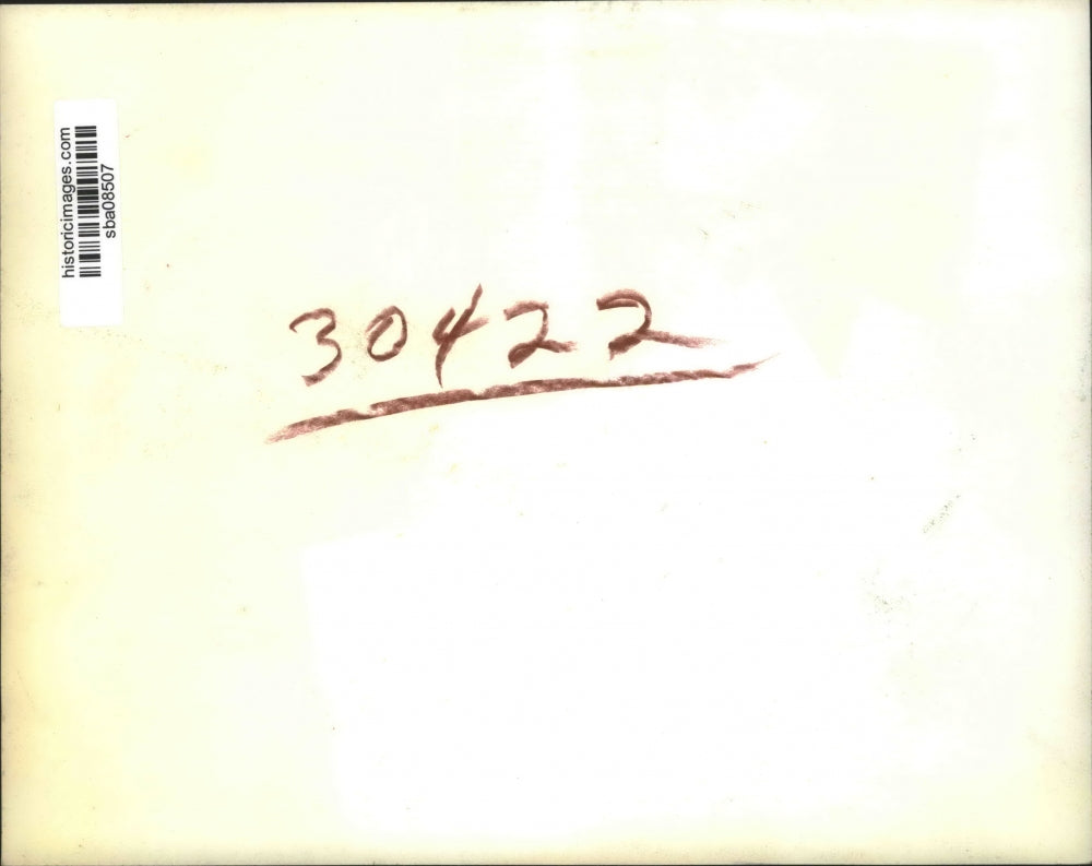 1951 Press Photo Eddie LeBaron ex Marine gets Most Courageous Athlete trophy