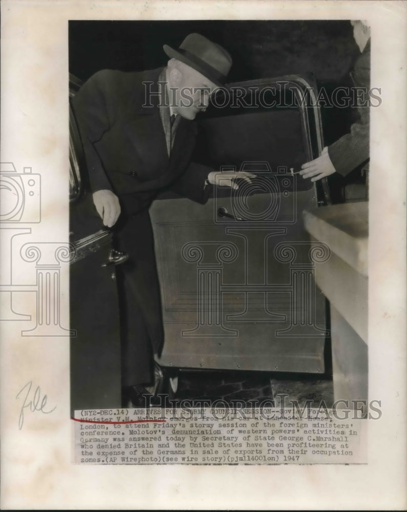1947 Press Photo V.M. Molotov of Soviet attends Foreign Ministers' Conference