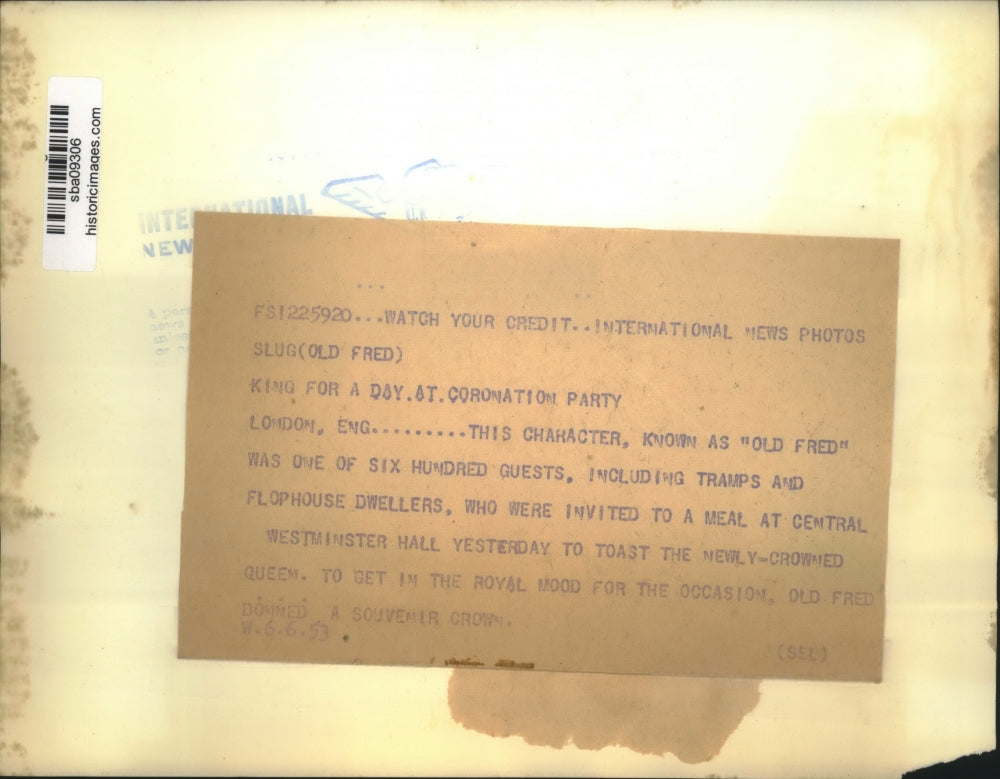 1953 Press Photo Old Fred aa tramp is guest at London's Westminster Hall