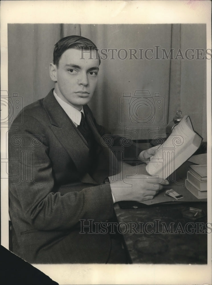 1931 Press Photo Rufus S. Day wins the Montclair Scholastic Yale Cup - sba09760- Historic Images