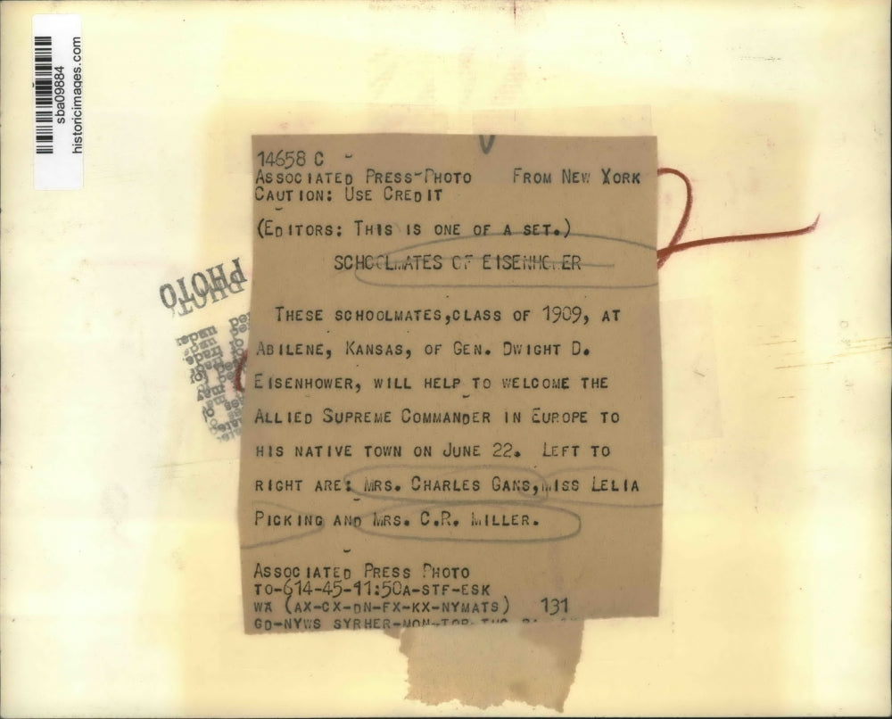 1945 Press Photo Mrs Charles Gans, Lelia Picking & Mrs CR Miller class of 1909