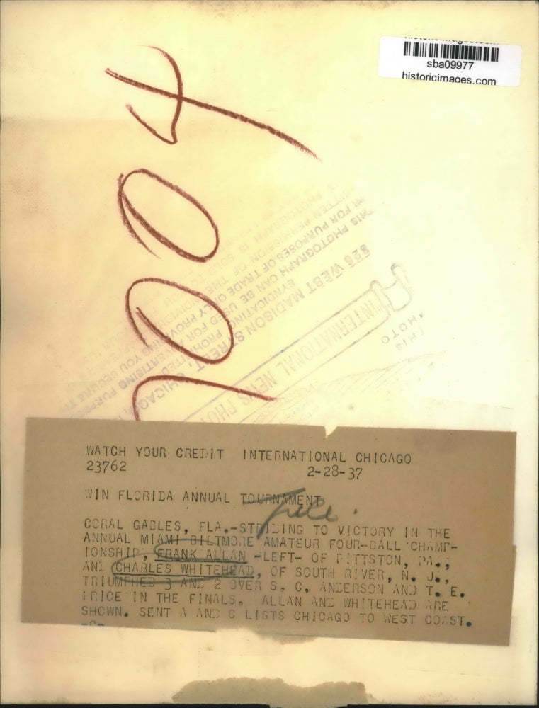 1937 Press Photo Frank Allan and Charles Whitehead compete in golf tournament