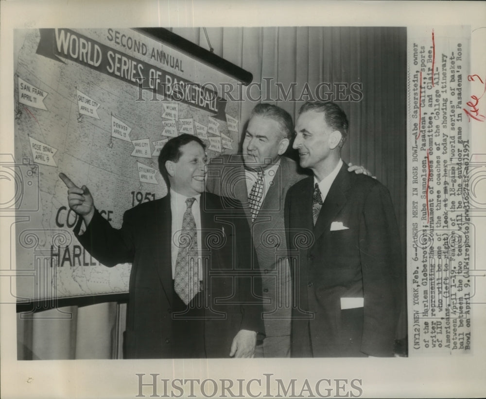 1951 Press Photo Sports personalities at the Rose Bowl in Pasadena - sba10375