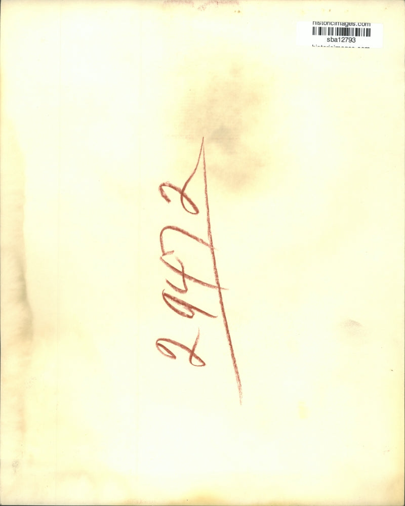 1948 Press Photo NY Governor Thomas E Dewey gets post election news - sba12793