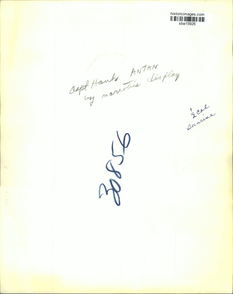 Press Photo Capt. Hanks Anton looked at Narcotics display - sba15926