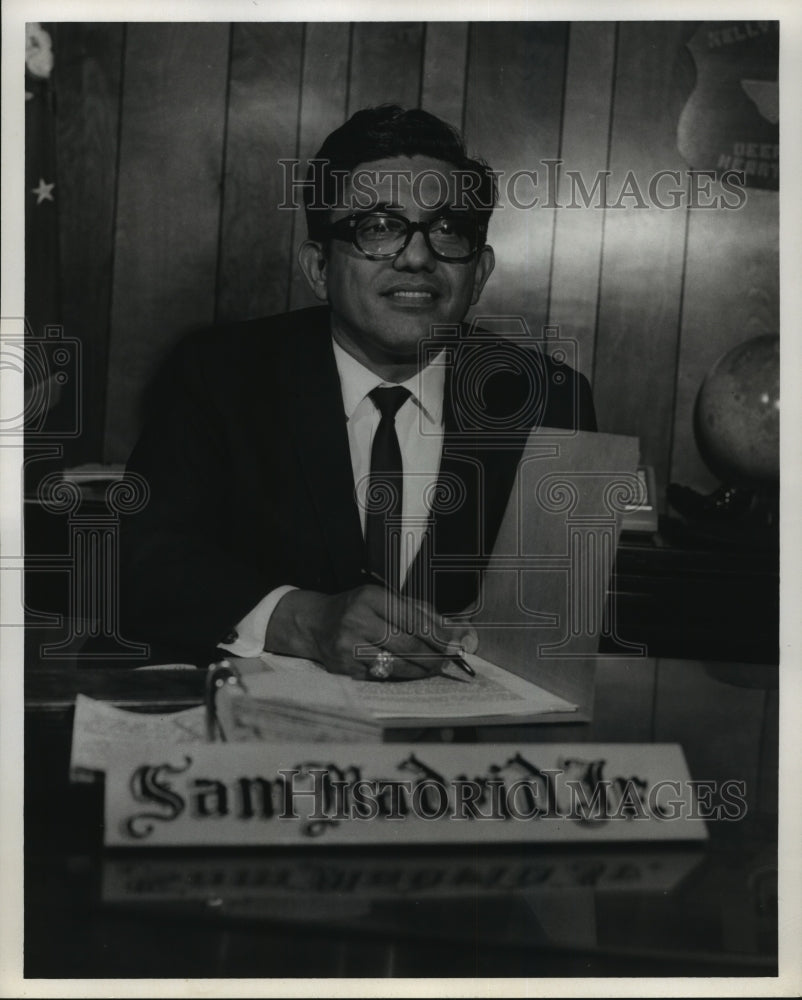 Press Photo A portrait of Sam Madrid Jr. - sba15942