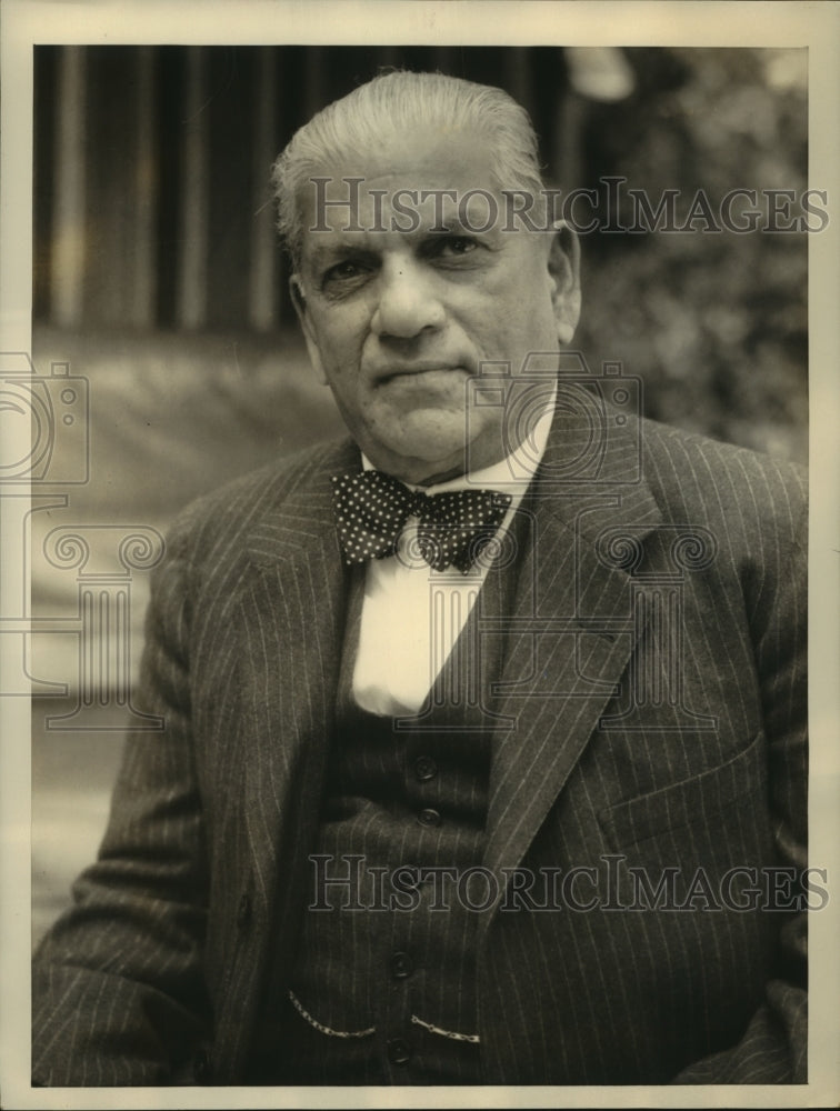 Press Photo Sir Sayaji Rad III Mahrajah of Baroca arrives in California