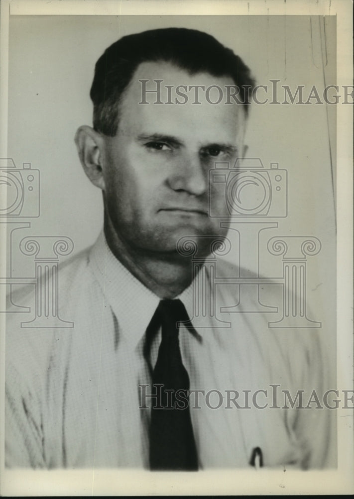 Press Photo Jim Greer of Clarksville is sheriff of red River County - sba16395