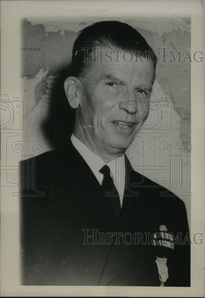 1945 Press Photo Rear Admiral O.C. Badger heads the Superbattleships Force