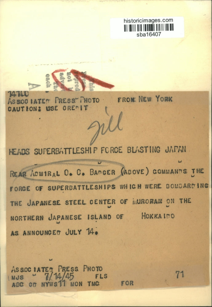 1945 Press Photo Rear Admiral O.C. Badger heads the Superbattleships Force