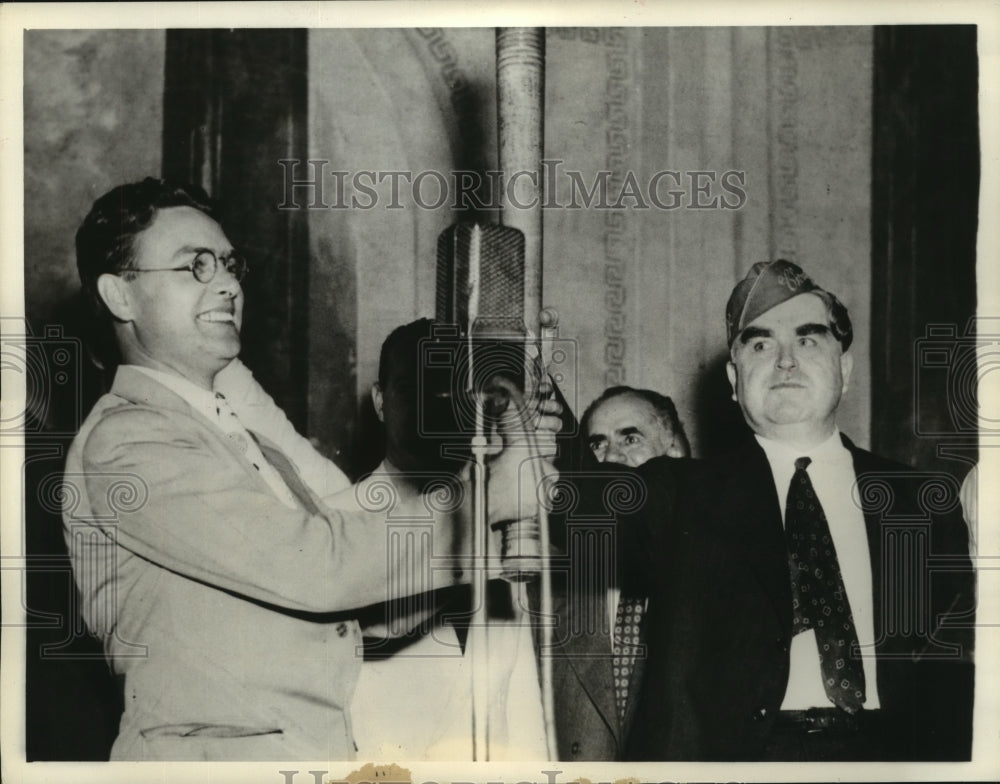 1937 Press Photo Homer Martin and John Lewis at U.A.W Convention in Milwaukee- Historic Images