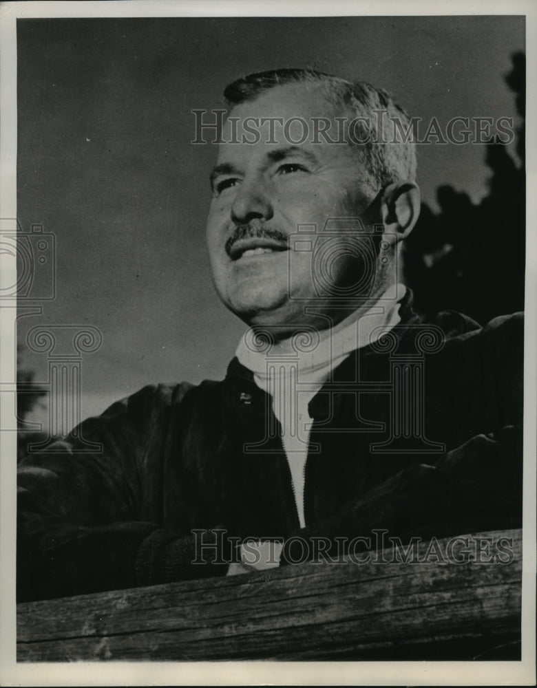 1947 Press Photo F. Van Wyck successful literary author - sba16884