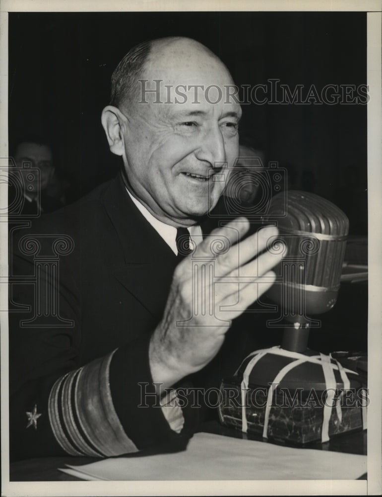1946 Press Photo Adm. Smith appears the Pearl Harbor Investigating Committee