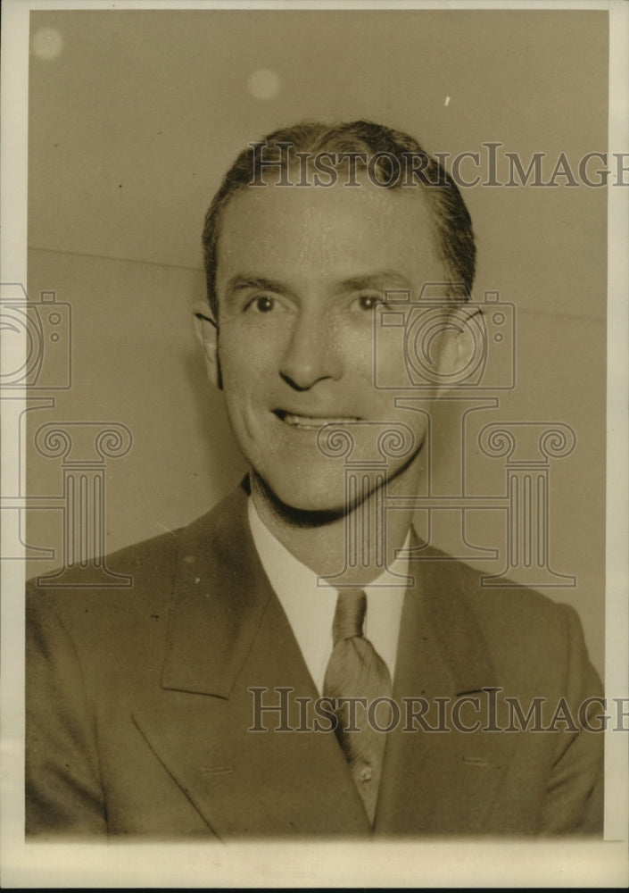 Press Photo Charles McElligott-Referee of World's Three Cushion Tournament