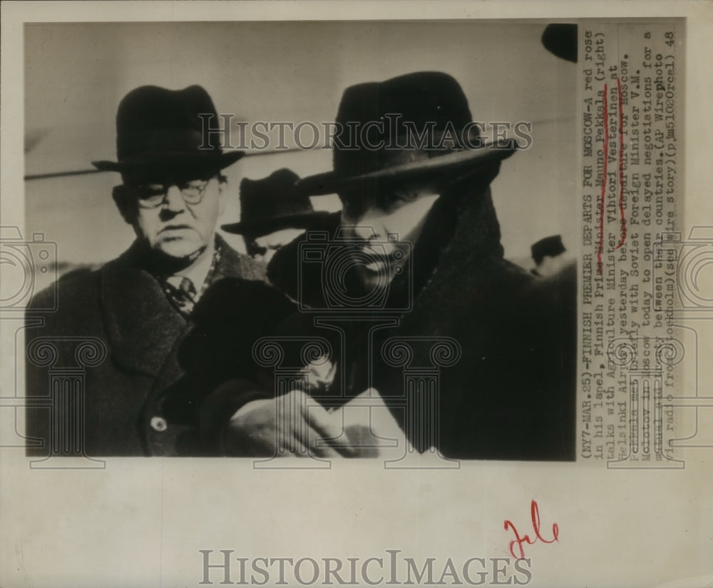 1948 Press Photo Finnish Prime Minister Mauno Pekkala with Vihtori Vesterinen