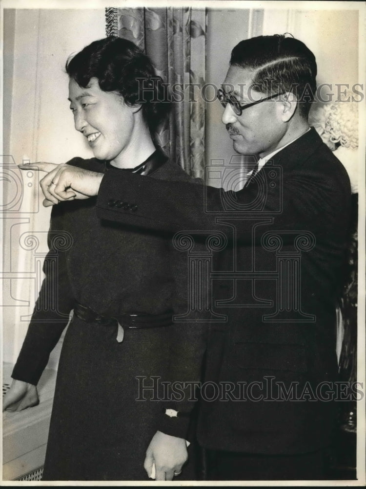 1938 Press Photo Japanese envoy Kensuke Horinouch and wife arrive Washington
