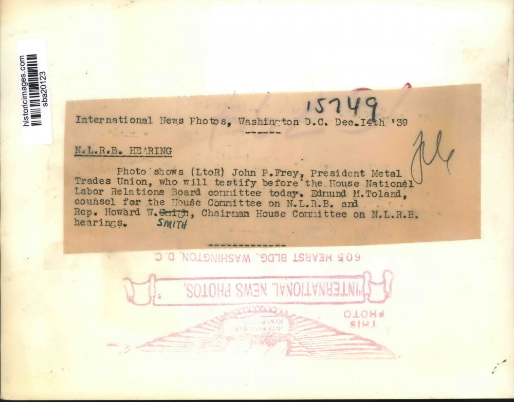 1939 Press Photo John Frey with Edmund Toland and Howard Smith in a hearing