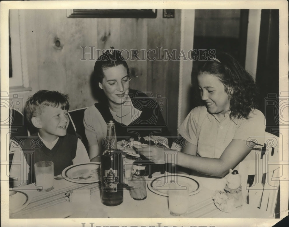 1940 Press Photo Children of Chancellor Engelbert Dollfuss Rudy and Eva Dollfuss