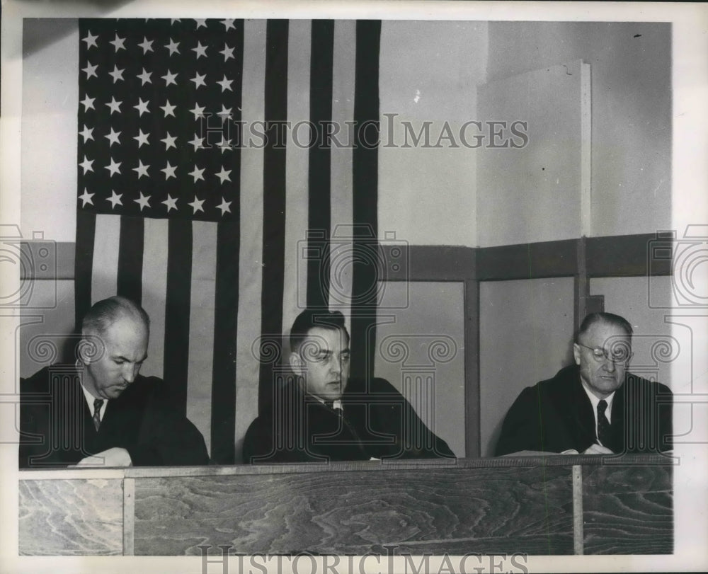 1948 Press Photo The three judges of the Wilma Ybarbo murder trial - sba20413