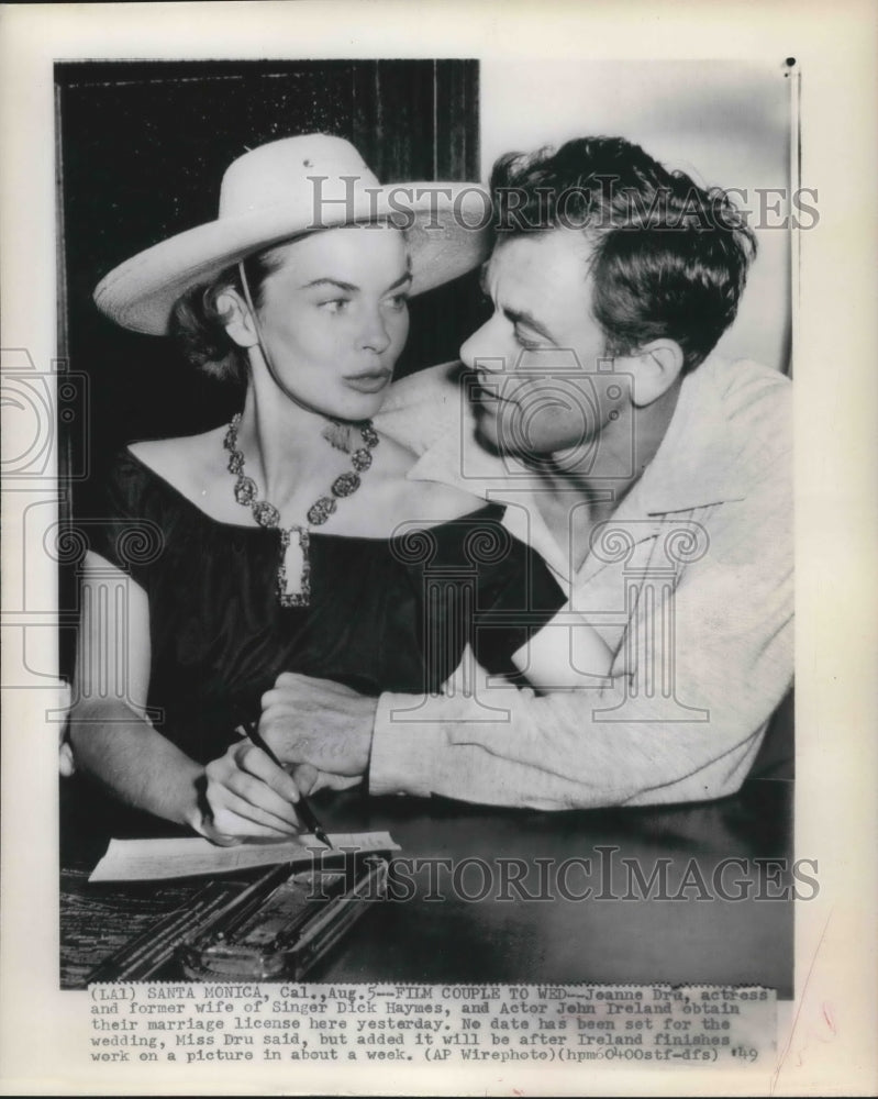 1949 Press Photo Actress Jeanne Dru to wed actor John Ireland in California
