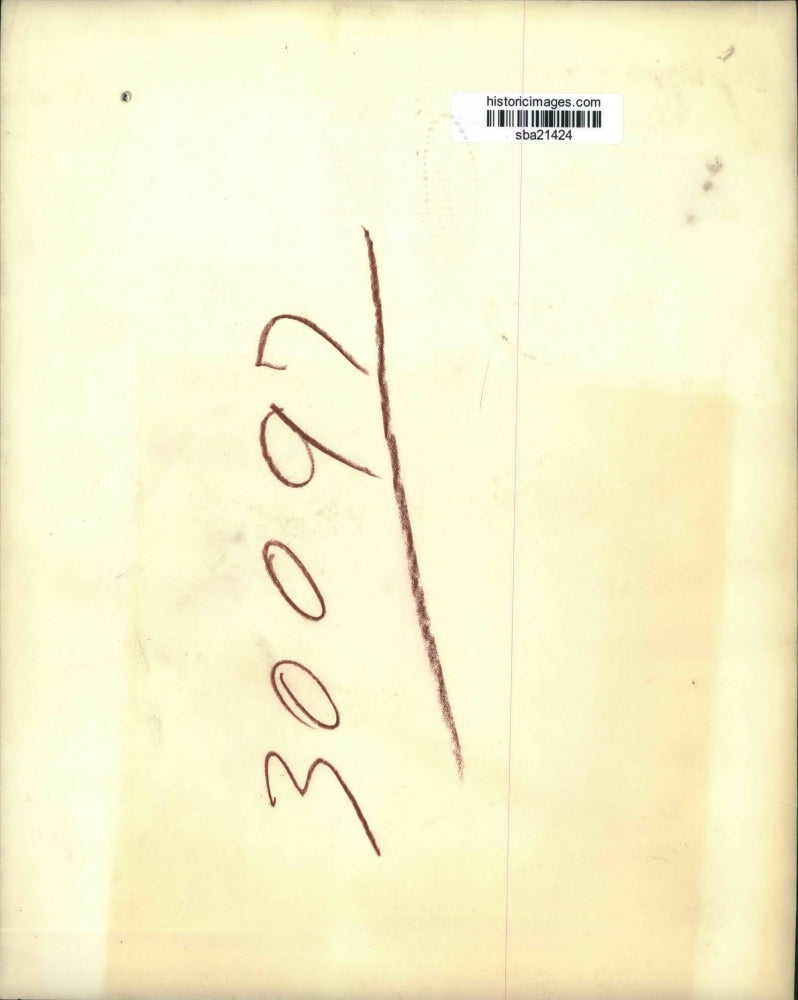 1950 Press Photo John Slack Sets New Discus Record at 149-Feet and 11-Inches