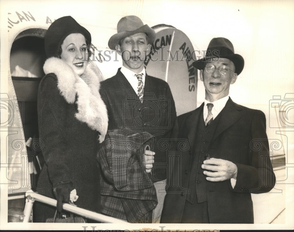 1938 Press Photo Henry Walther shown with sister Viola Shimkus & father Louis- Historic Images