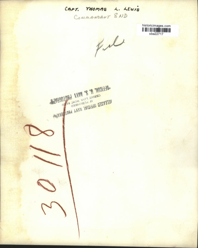 Press Photo Capt. Thomas L. Lewis wearing his military uniform - sba22717