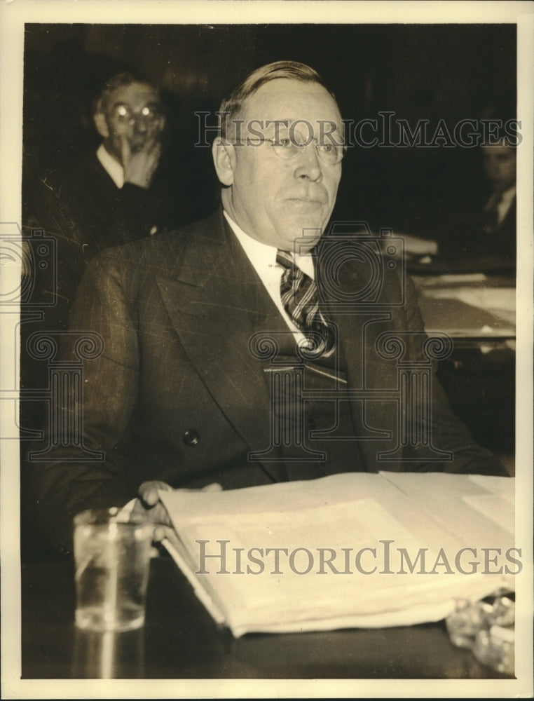 1936 Press Photo S.B. Severson being questioned by Senate Lobby Investigation- Historic Images