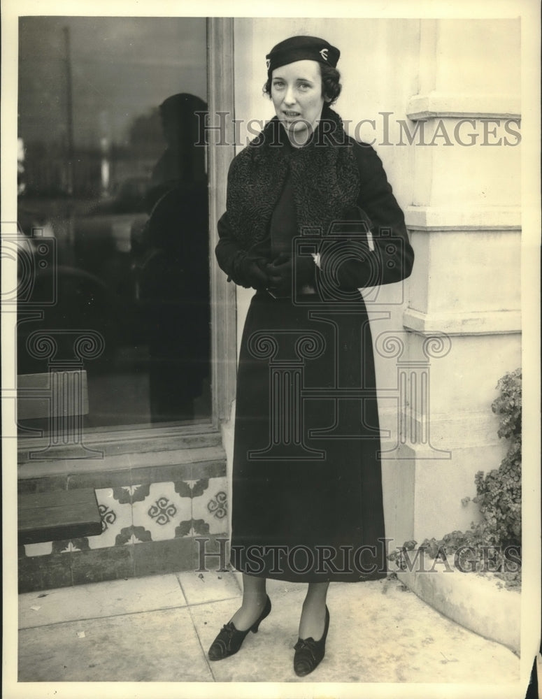 1934 Press Photo Beauty Authority Juliette Shelby Arrives in Hollywood on TWA