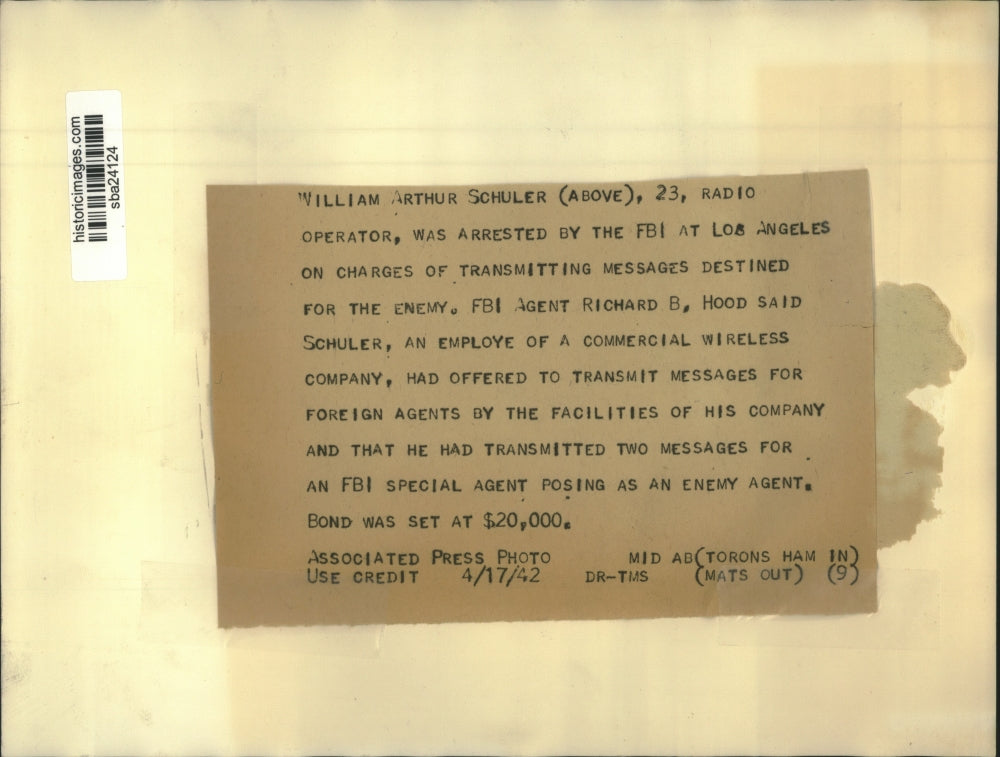 1942 Press Photo William Arthur Schuller Radio Operator arrested by FBI in L.A.