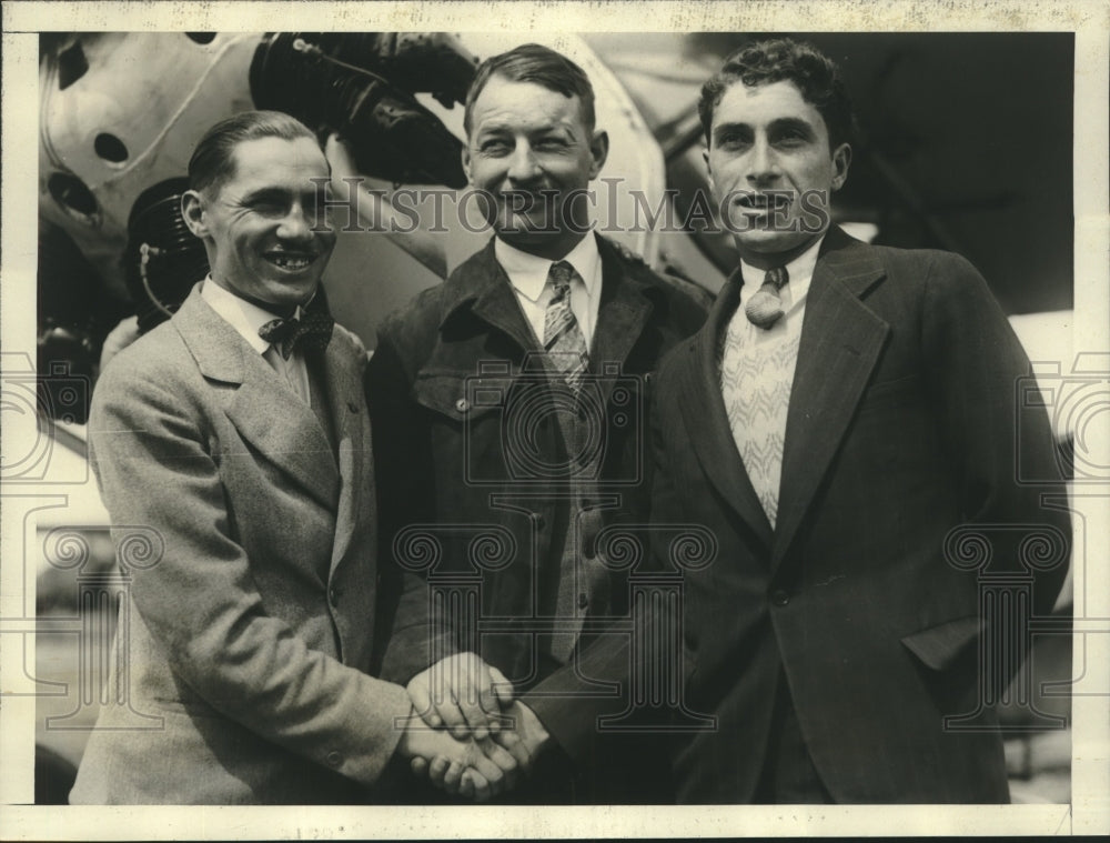 1929 Press Photo Pilots & Radio Operator Hope to Keep Plane in Air For 300 Hours- Historic Images