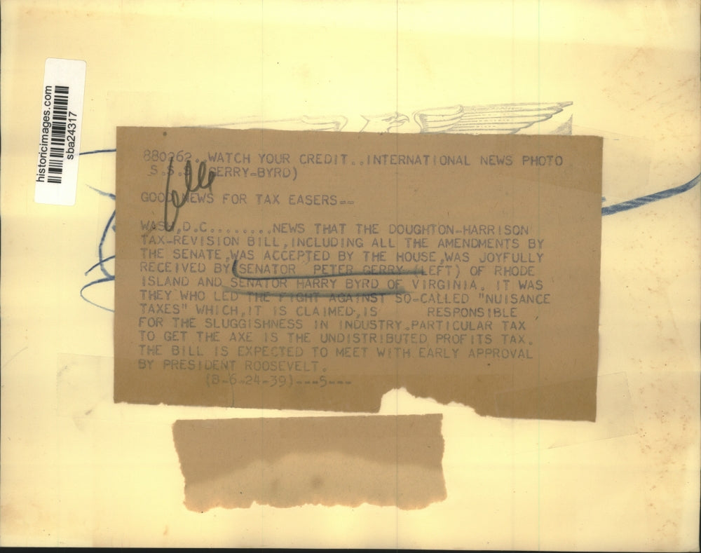 1939 Press Photo Senators Peter Gerry And Harry Byrd Looks At Tax Revision Bill