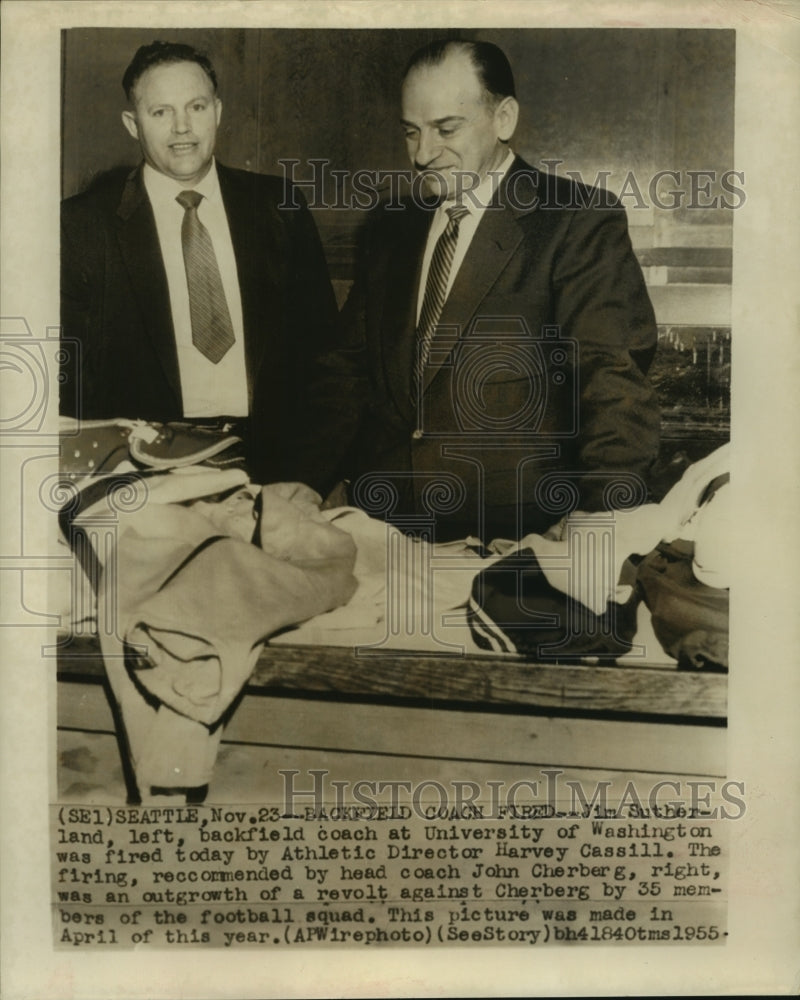 1955 Press Photo Jim Sutherland, backfield coach fired by John Cherberg action
