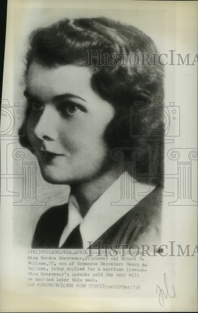 1946 Press Photo Miss Gordon Grosvenor applies for a marriage license