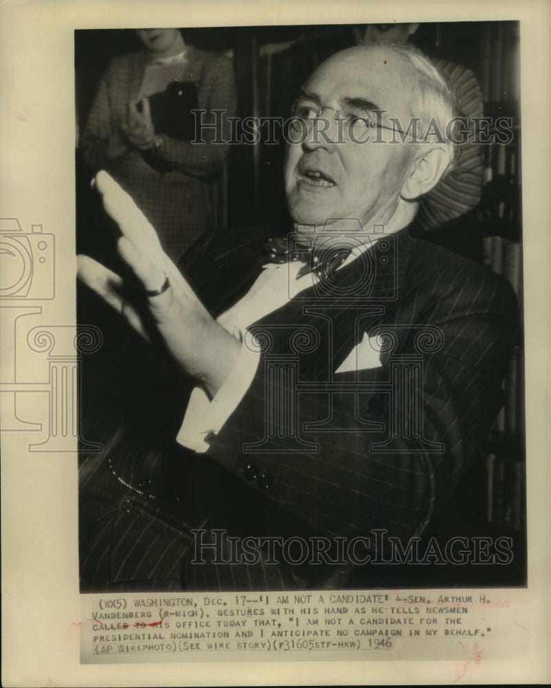 1946 Press Photo Senator Arthur H.Vandenberg during a press interview