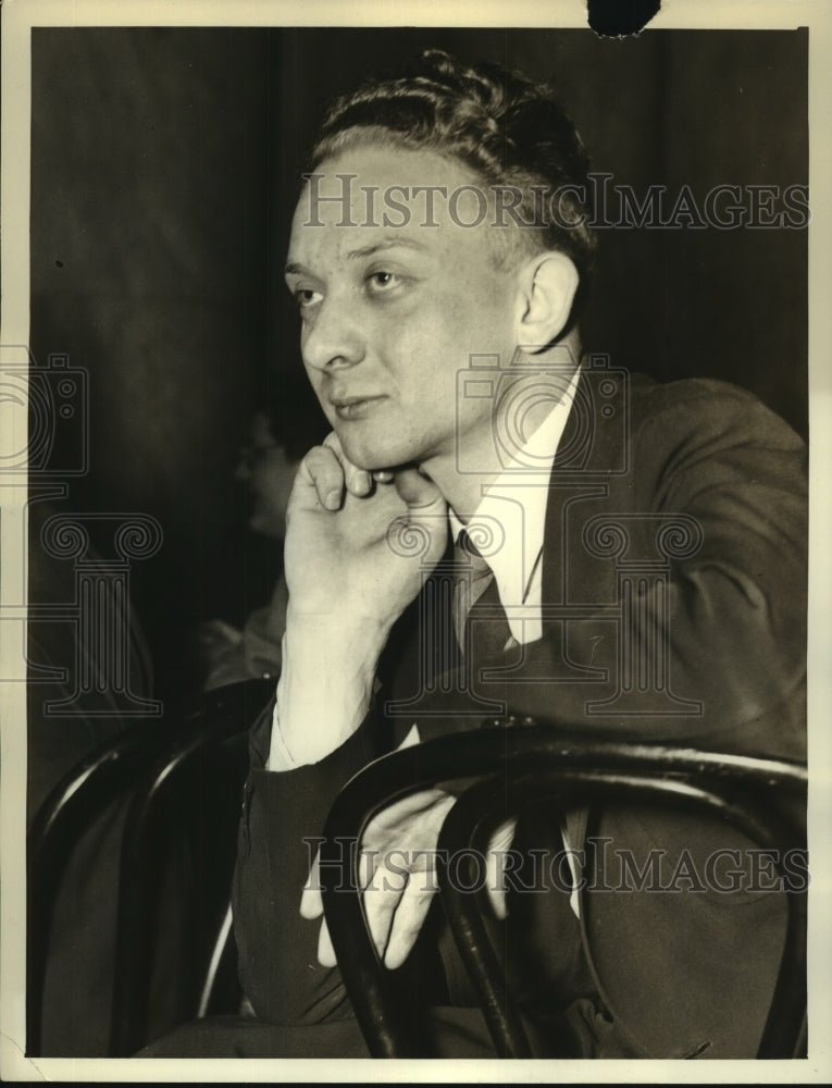 1938 Press Photo Carl Ross appears before Senate Committee on Education hearings