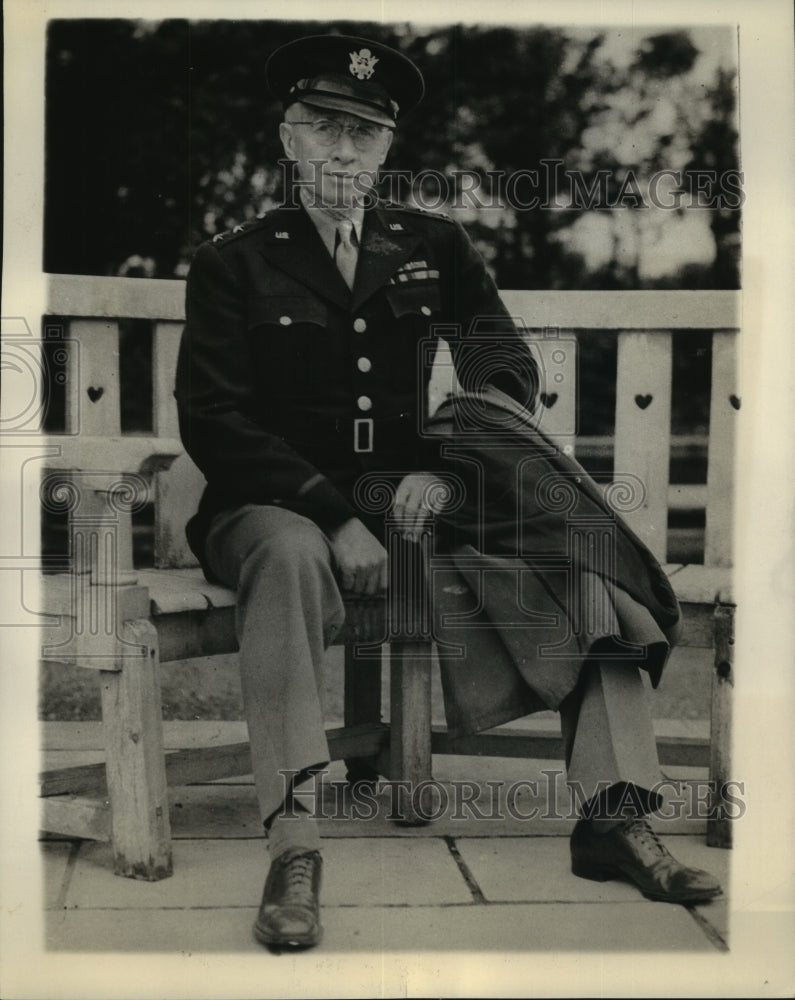 1944 Press Photo Major George Strong retires as Chief of Army Intelligence