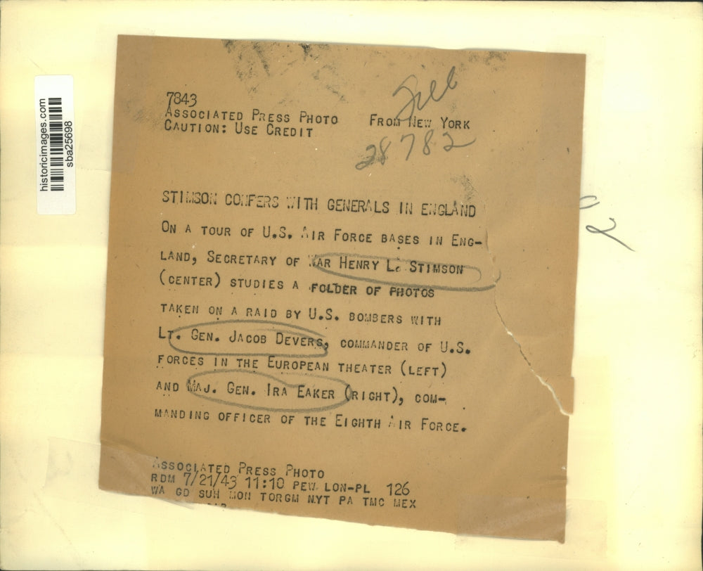 1943 Press Photo Henry Stimson confers with Military Commanders in England