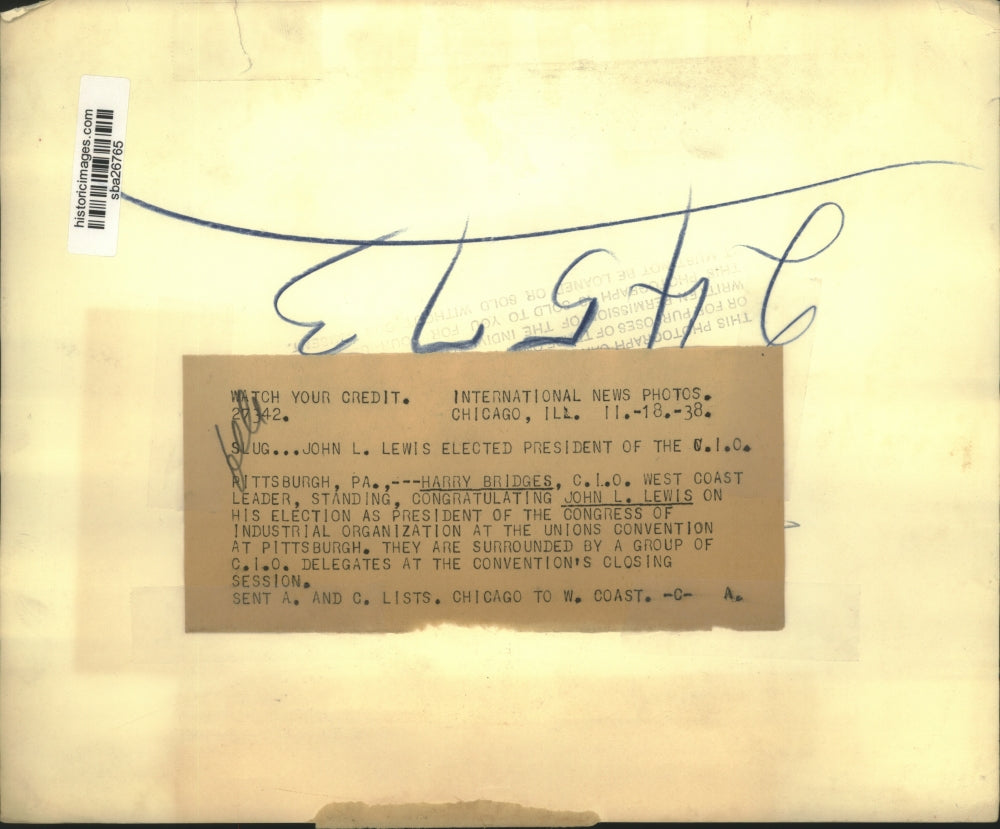 1938 Press Photo Harry Bridges congratulates organization president John Lewis