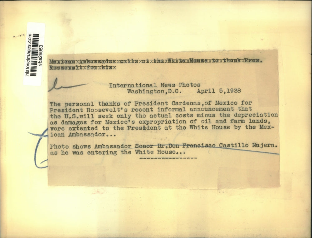 1938 Press Photo Francisco Najera extends Mexico's gratitude at the White House