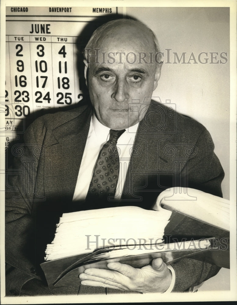 1942 Press Photo Representative Andrew J. May criticizes "Cost Plus Fixed Fee"